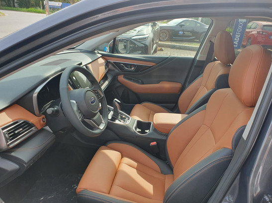 Subaru Outback 2.5i Platinum